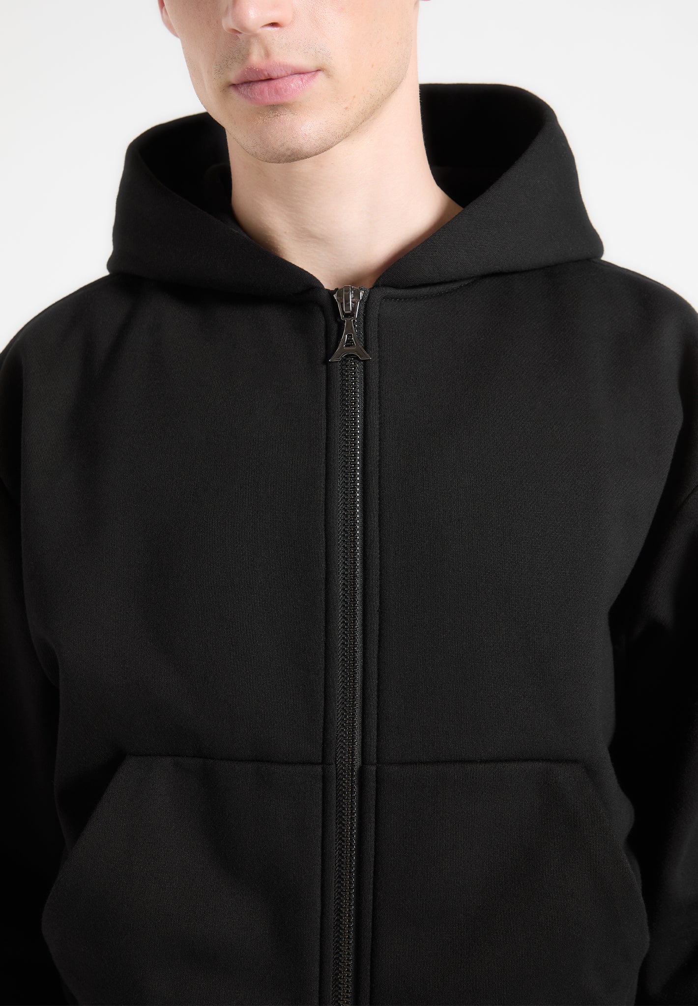 Éternel Cropped Zip Hoodie - Black
