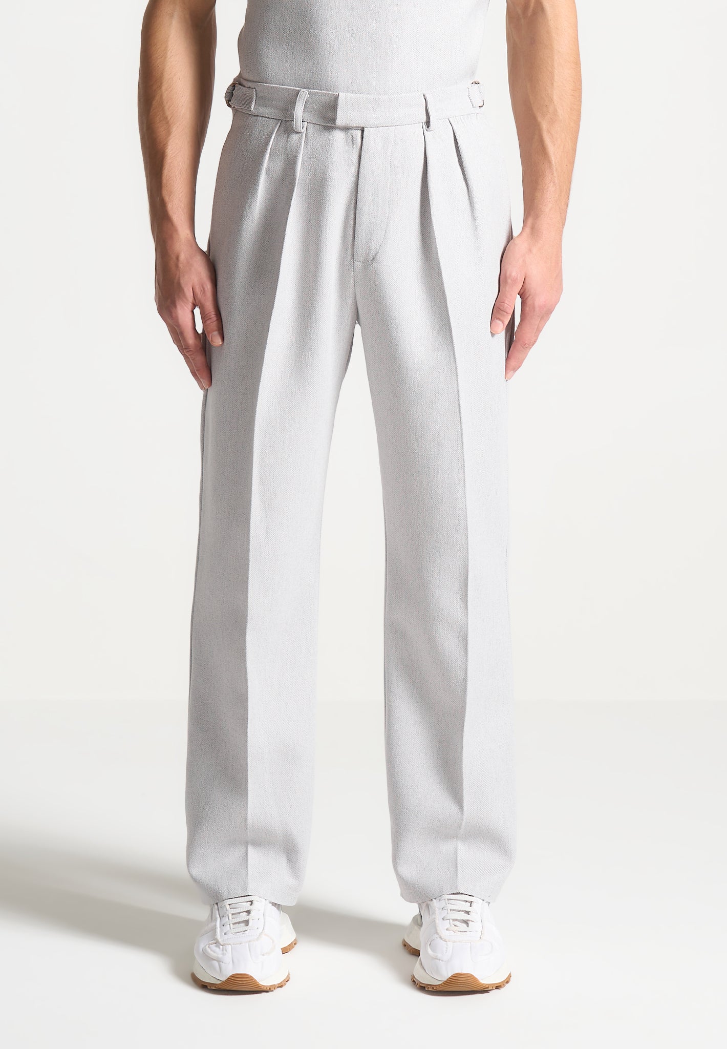 Relaxed Fit Textured Pleated Tailored Trousers - Grey